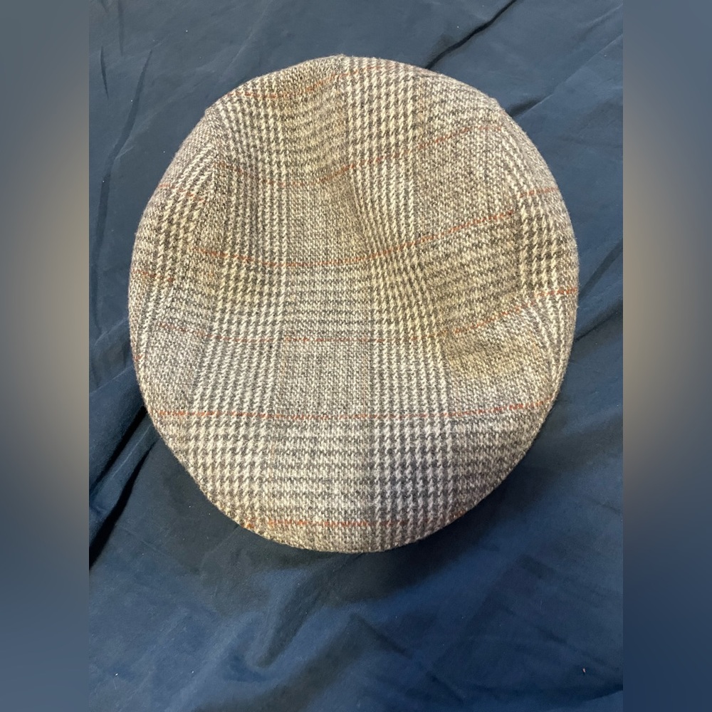 Wool hat perfect condition
